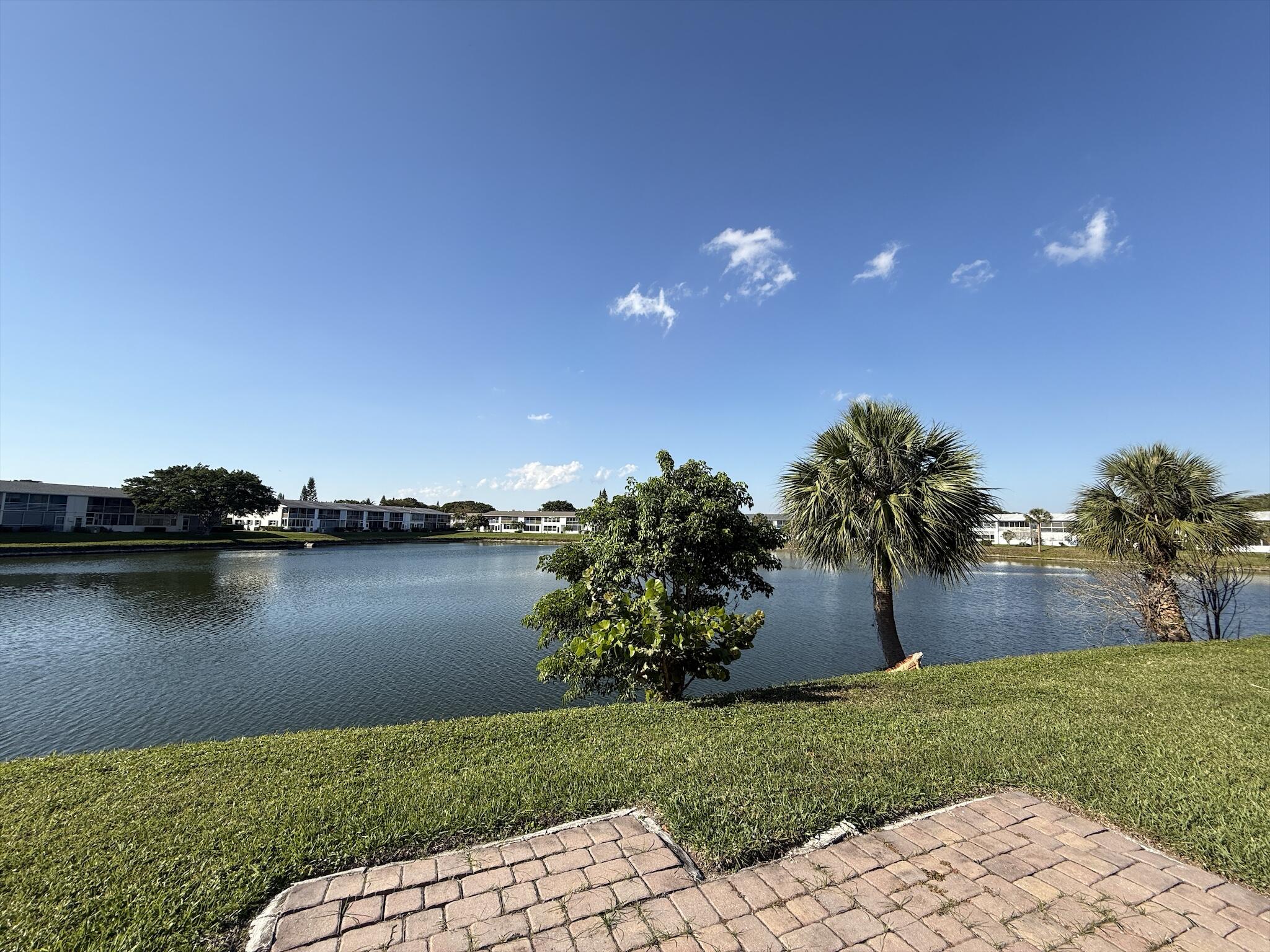 111 Chatham E Unit , West Palm Beach, Florida 33417