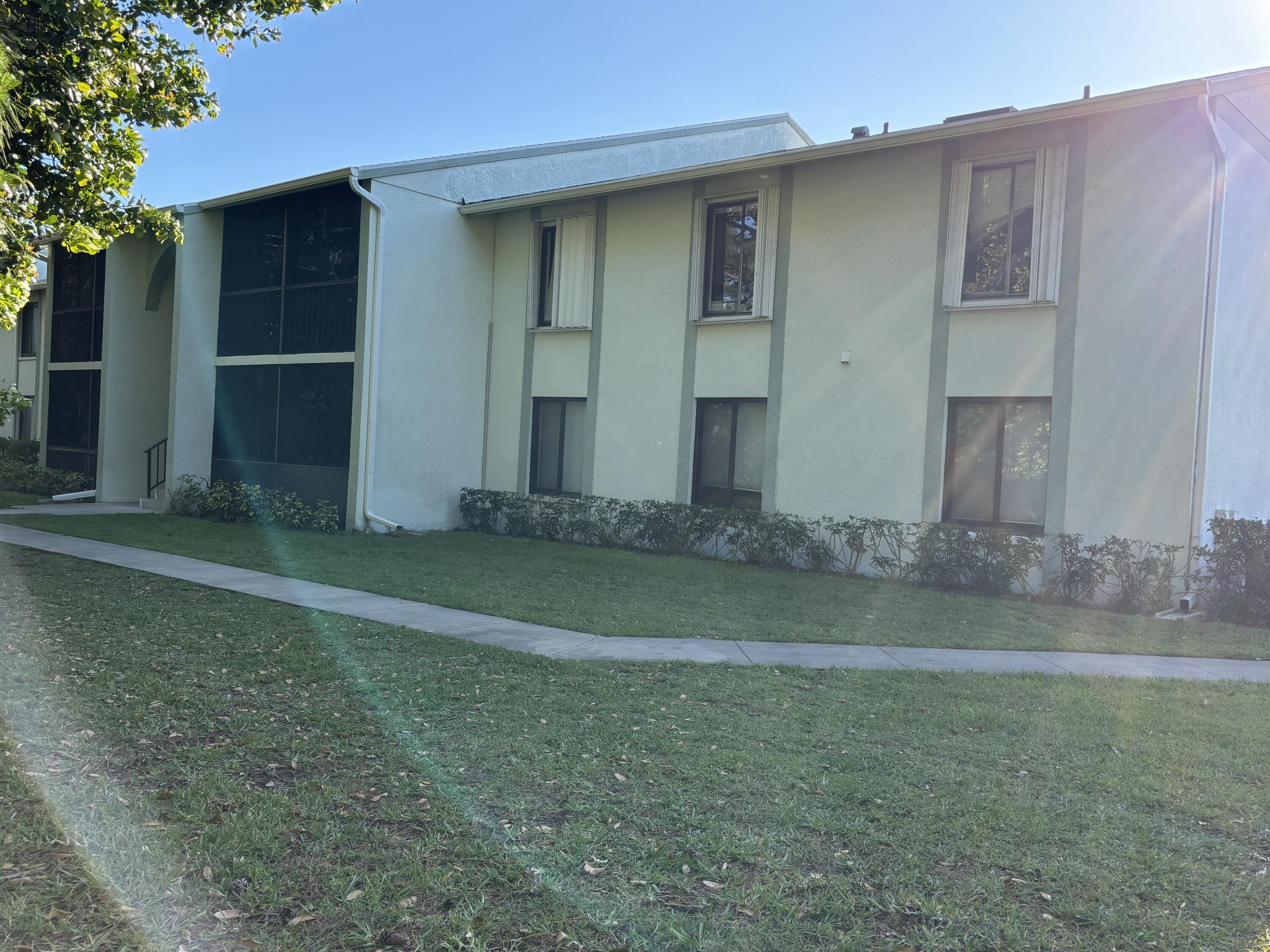 3624 Alder Unit E2, West Palm Beach, Florida 33417