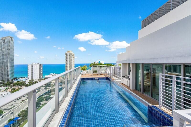 300 Sunny Isles Unit Ts-3, Sunny Isles Beach, Florida 33160