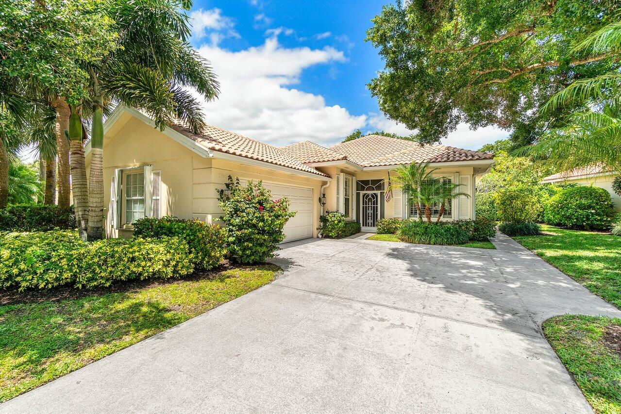 396 Kelsey Park, Palm Beach Gardens, Florida 33410