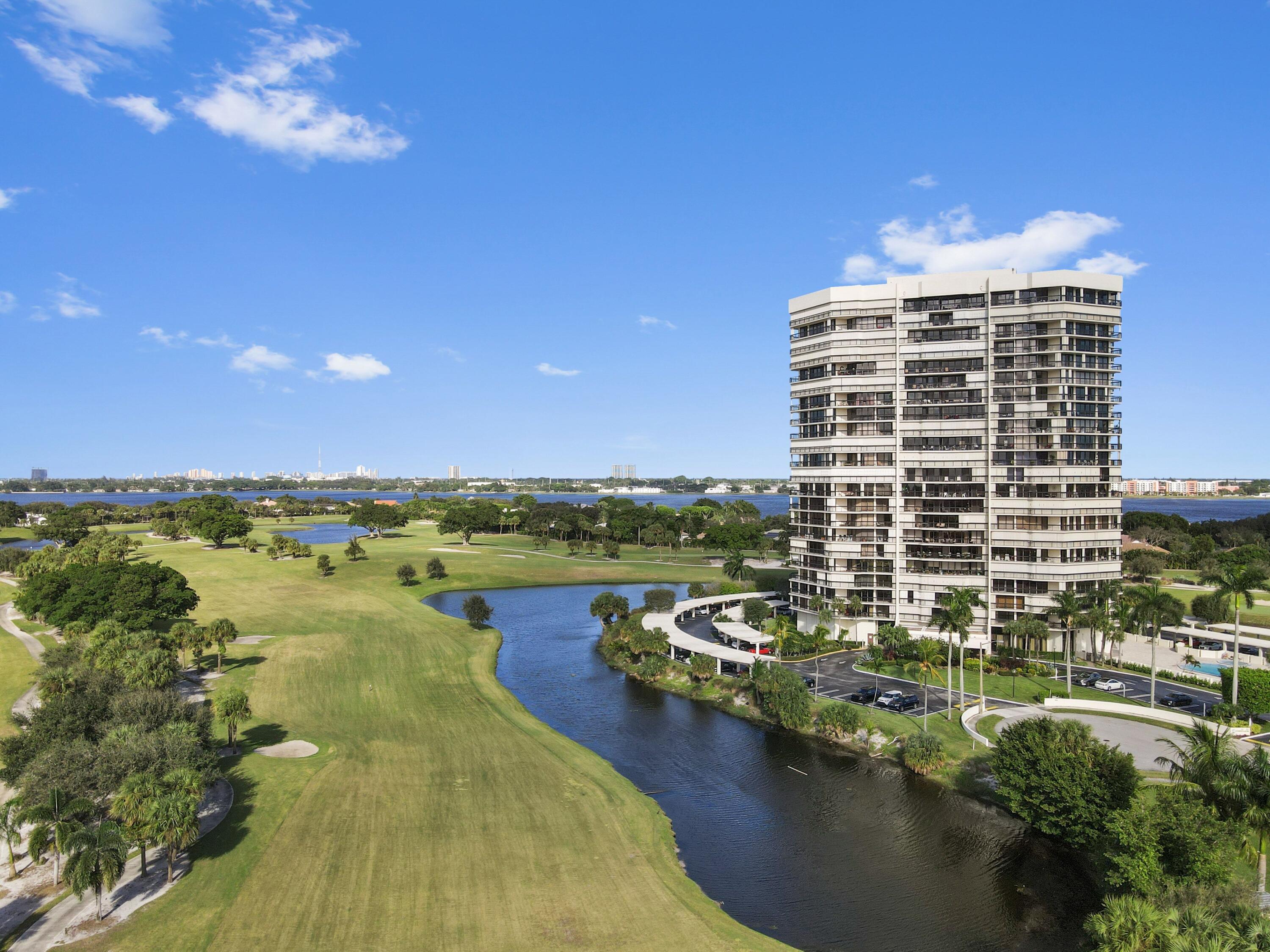 1900 Consulate Unit 2001, West Palm Beach, Florida 33401 1900 Consulate Unit 2001, West Palm Beach, Florida 33401