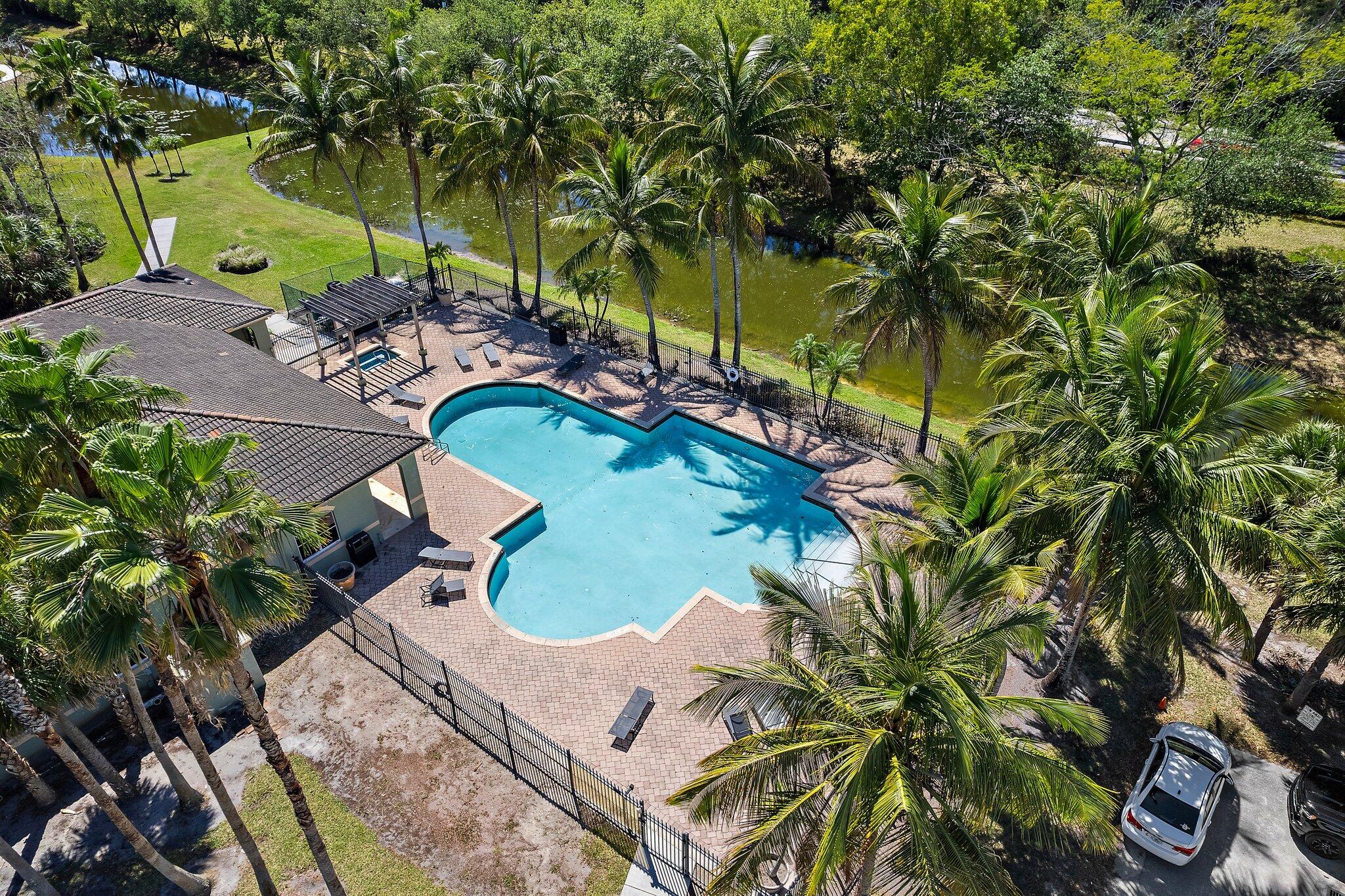 250 Crestwood Unit 208, Royal Palm Beach, Florida 33411