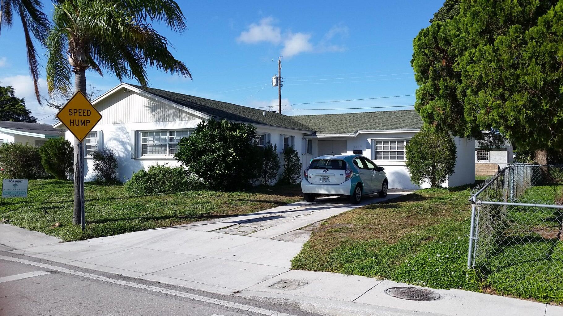 1230 23rd, Riviera Beach, Florida 33404
