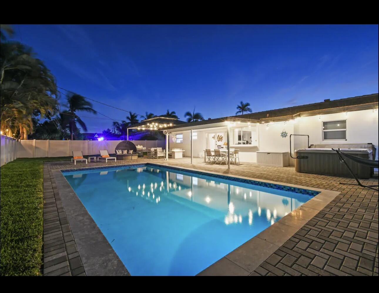 5040 22, Lighthouse Point, Florida 33064
