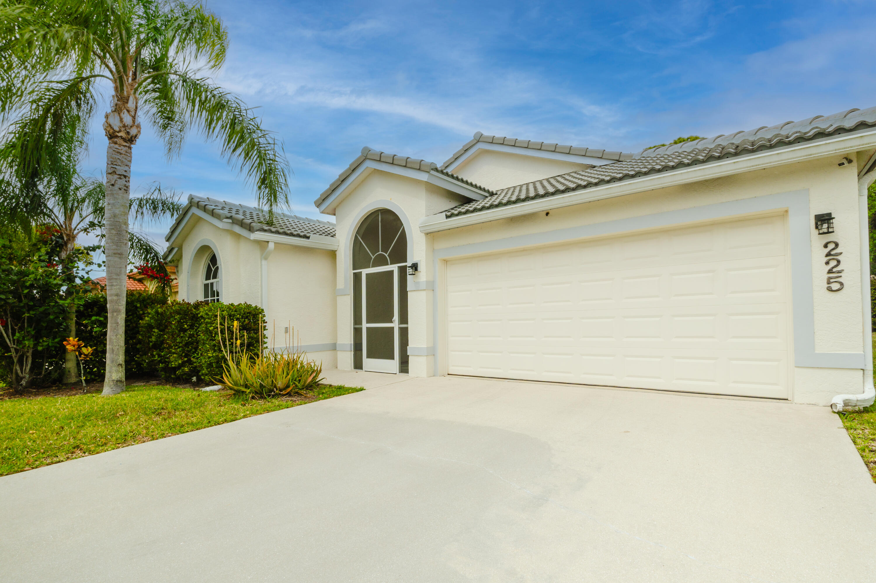 225 Preserve, Royal Palm Beach, Florida 33411 225 Preserve, Royal Palm Beach, Florida 33411