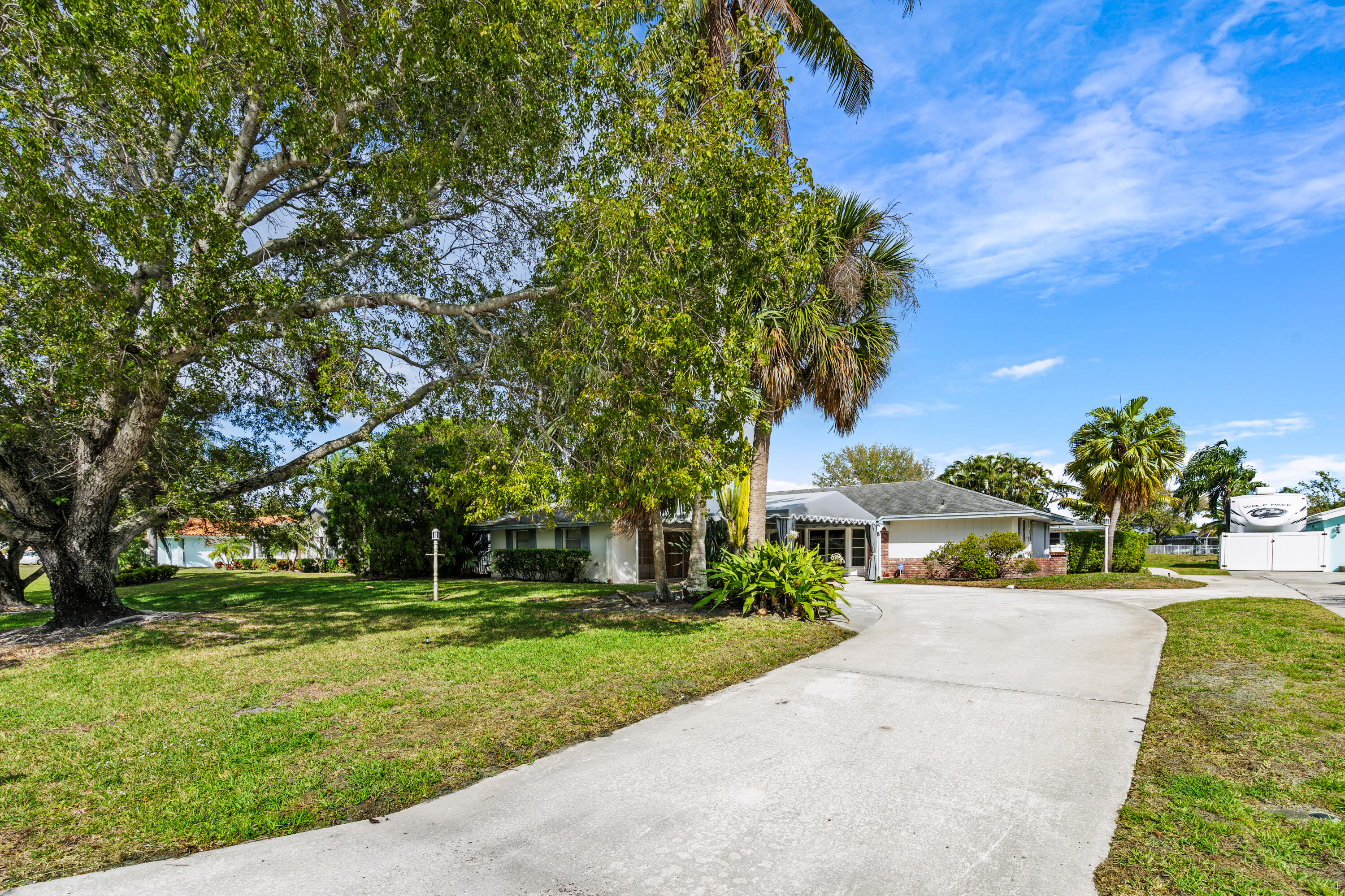 4705 Holly, Palm Beach Gardens, Florida 33418