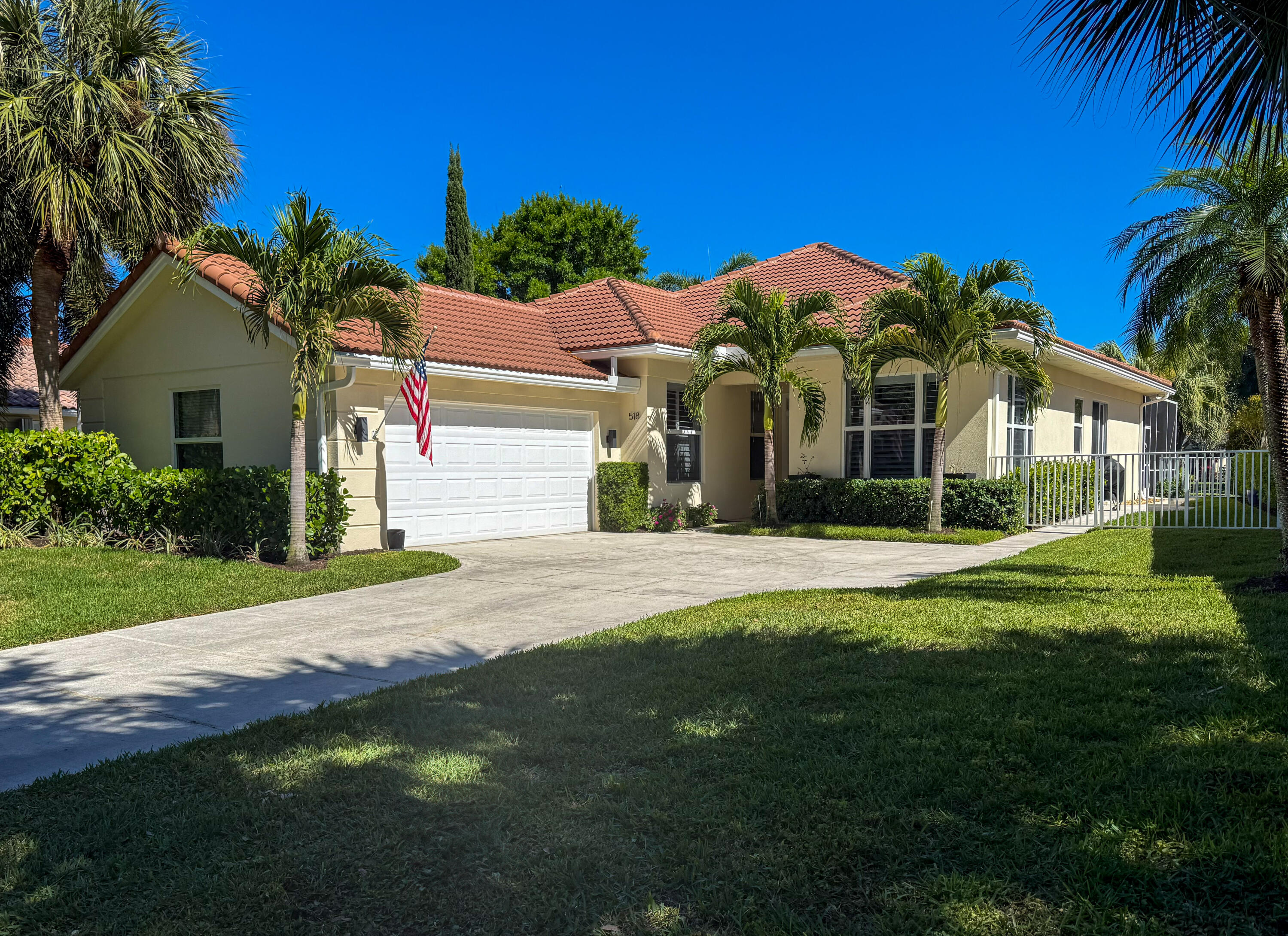 518 Tall Oaks, Palm Beach Gardens, Florida 33410