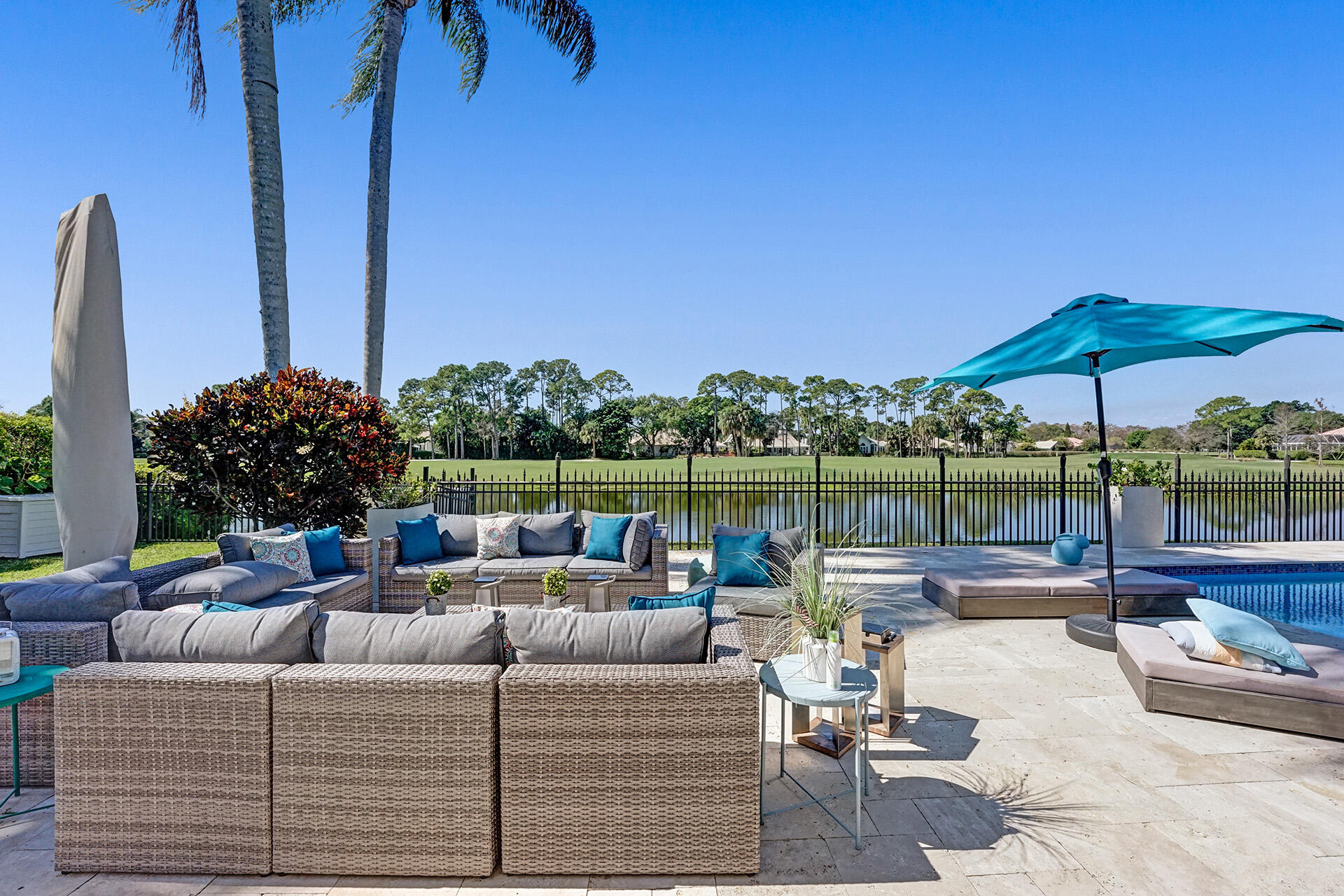 21 Marlwood, Palm Beach Gardens, Florida 33418 21 Marlwood, Palm Beach Gardens, Florida 33418