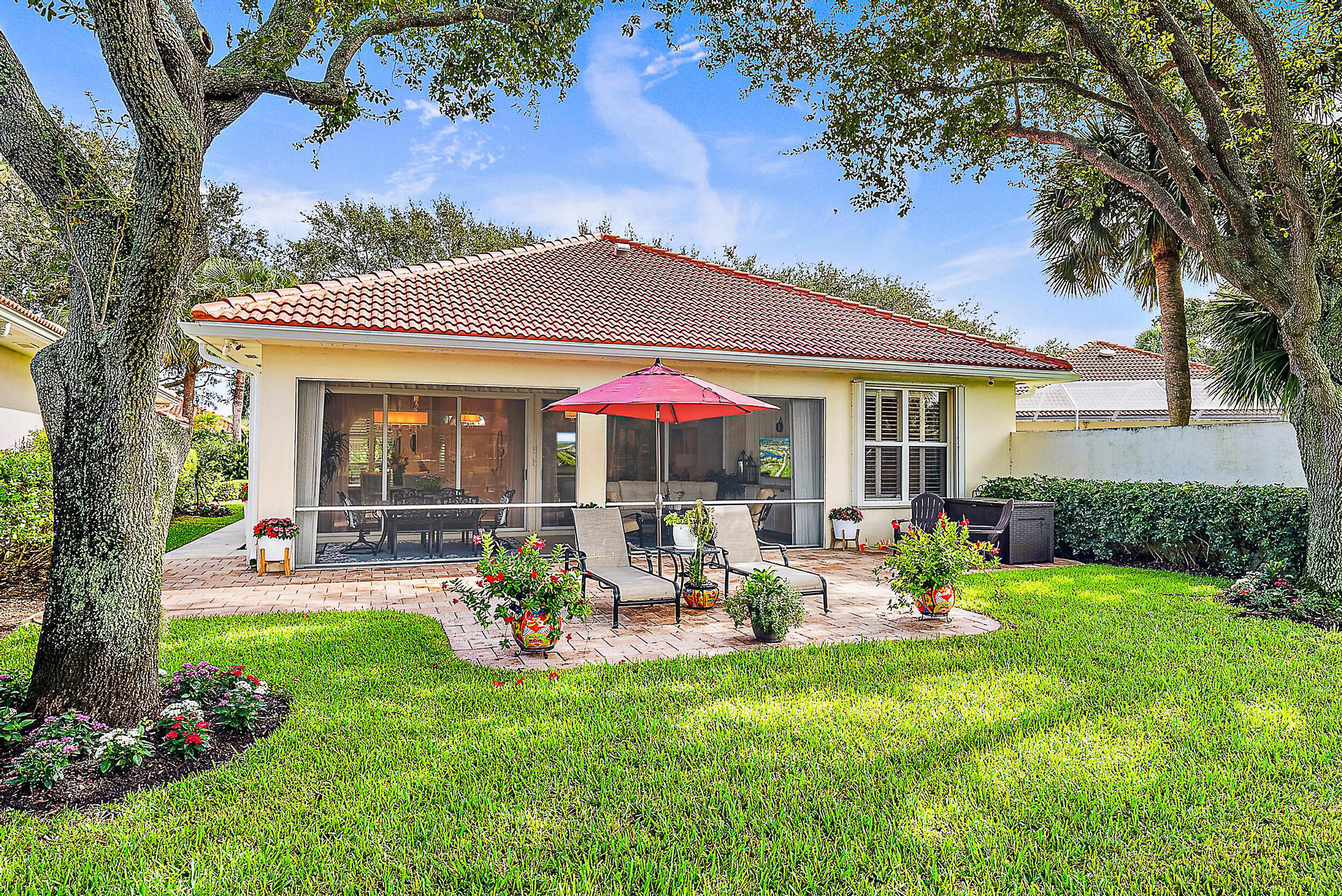 241 Tall Oaks, Palm Beach Gardens, Florida 33410