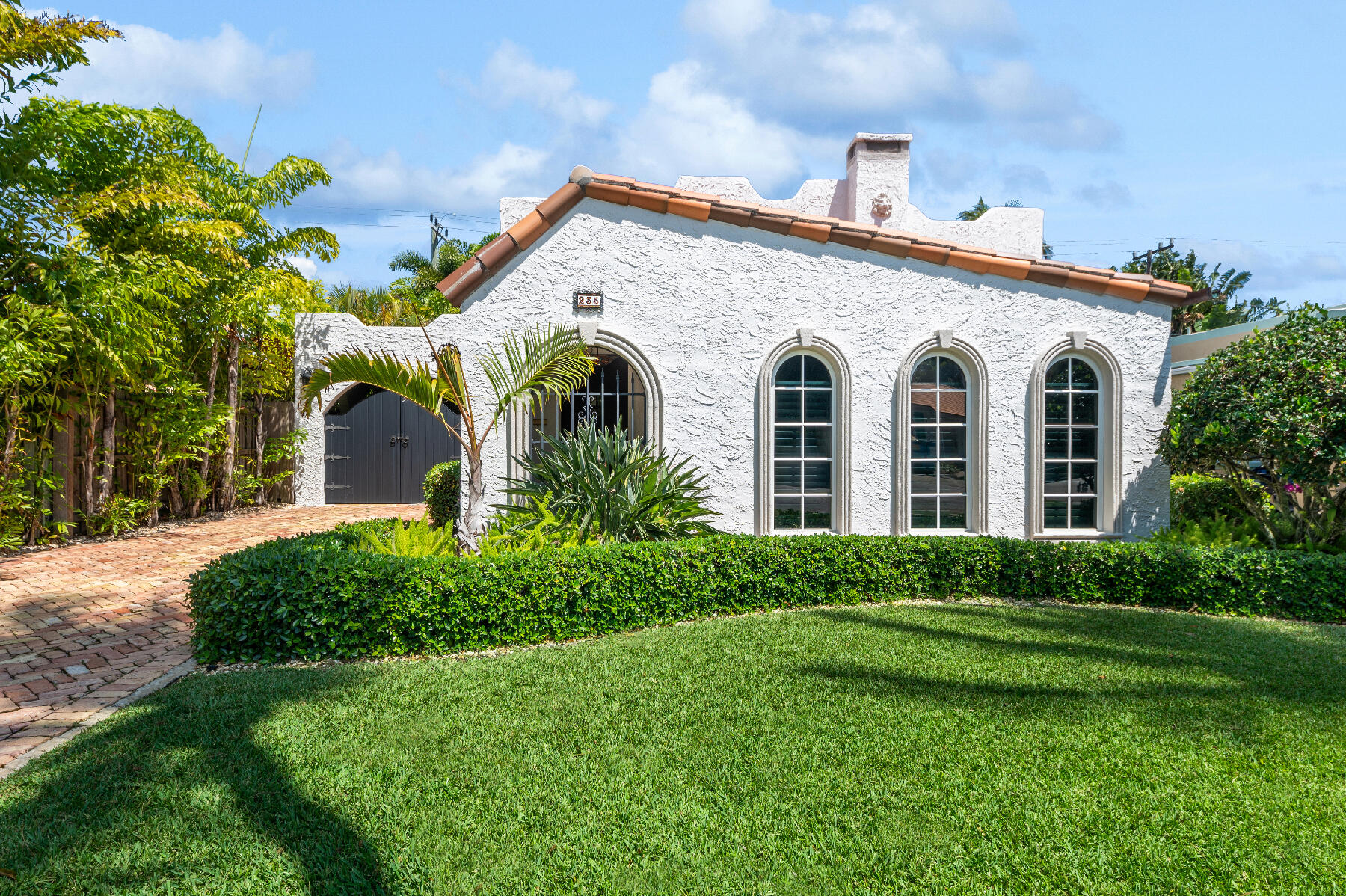 235 Nottingham, West Palm Beach, Florida 33405