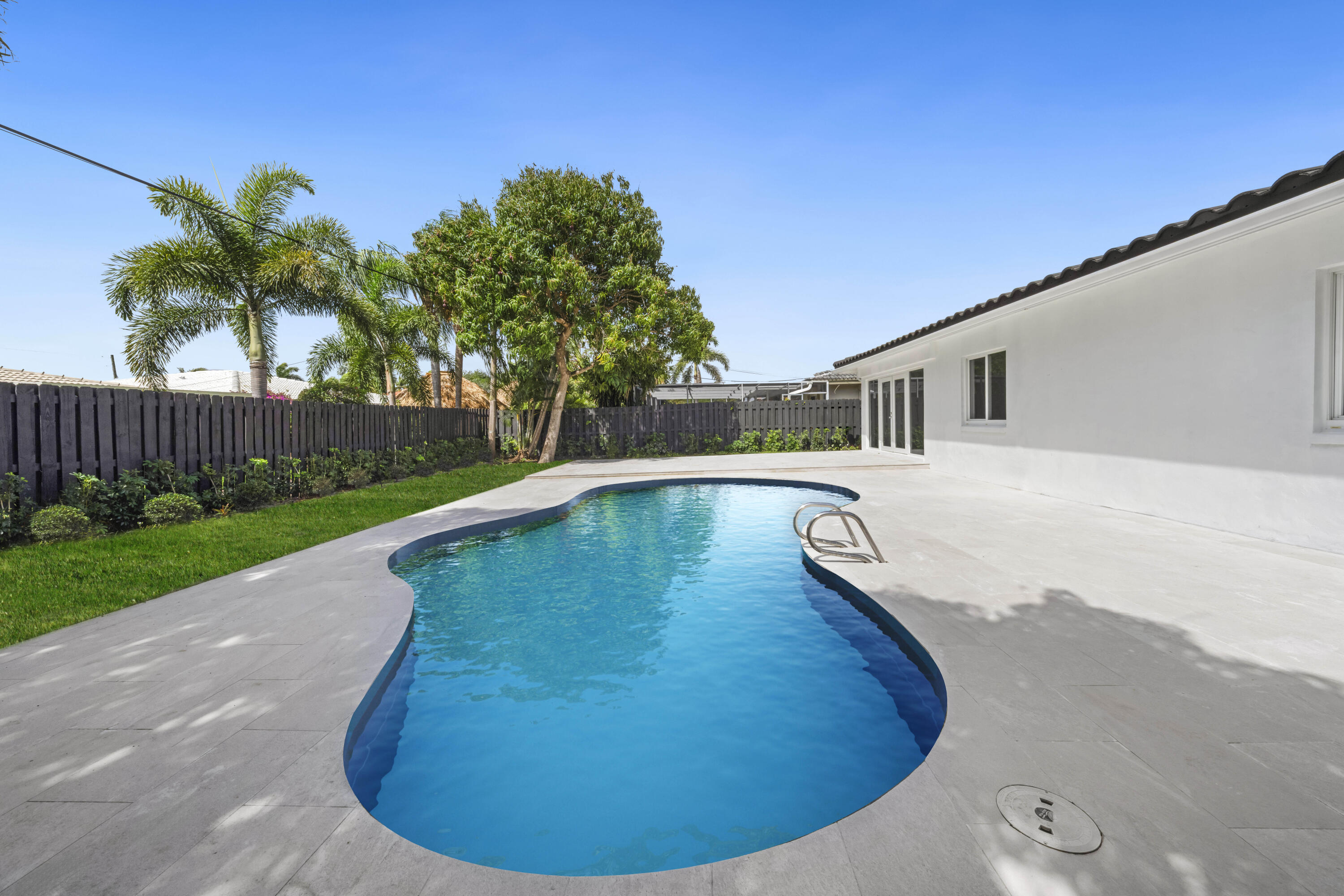 1750 49th, Fort Lauderdale, Florida 33334