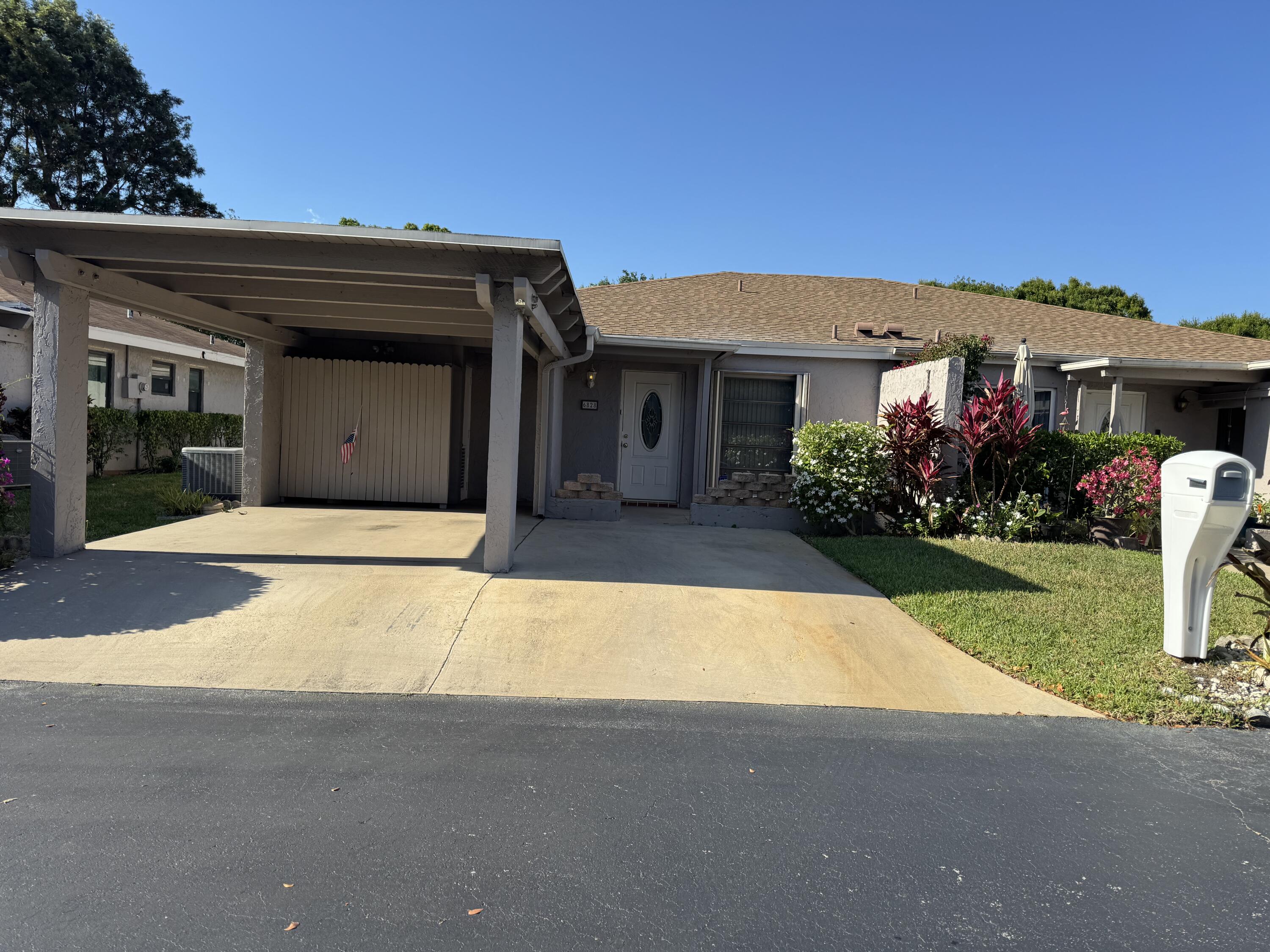 6828 Moonlit, Delray Beach, Florida 33446