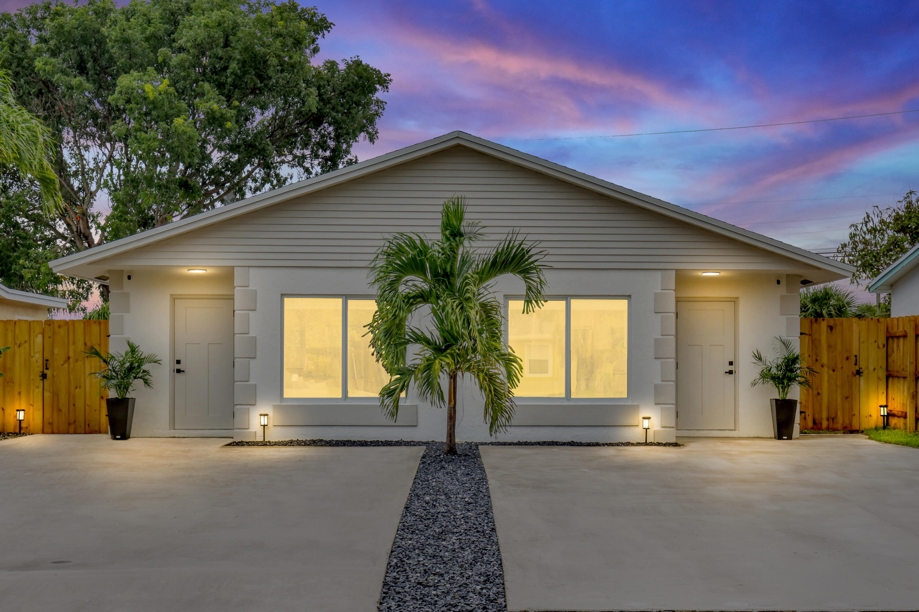 414 Mango, Lantana, Florida 33462